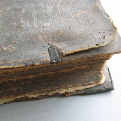 Buchbinderei-Schaeffler-Baurenpostilla_vor (3)