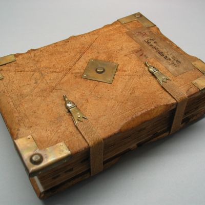 Buchbinderei-Schaeffler-Biblia aurea_nach (1)