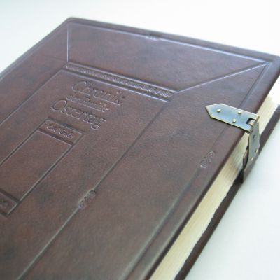 Buchbinderei-Schaeffler-Binden-chronik-2