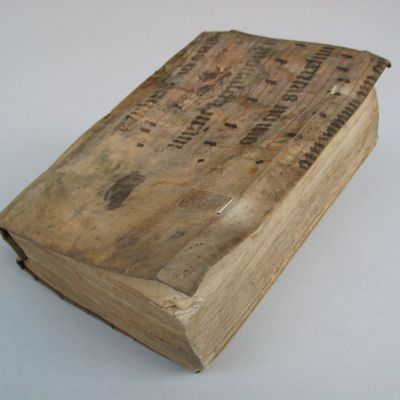 Buchbinderei-Schaeffler-De Regibus_vor (1)