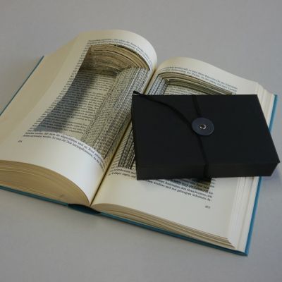 Buchbinderei-Schaeffler-Gestalten-Buchtresor-4