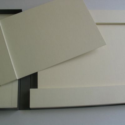 Buchbinderei-Schaeffler-Gestalten-Grafikkassette-5