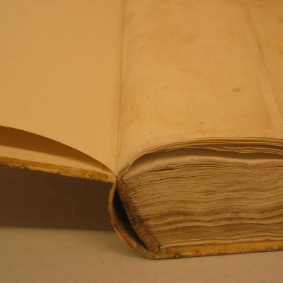 Buchbinderei-Schaeffler-Protokollband_nach (4)