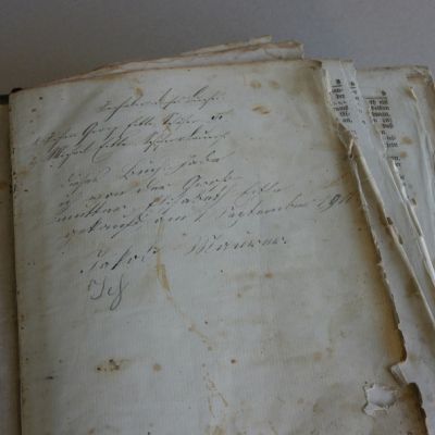 Buchbinderei-Schaeffler-Restaurieren-Familienbibel-4